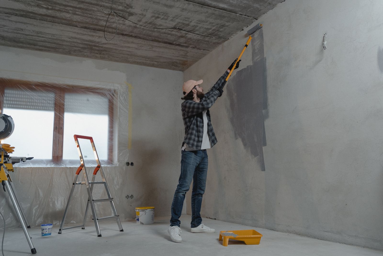 Freshly painted interior wall in a Dubai home